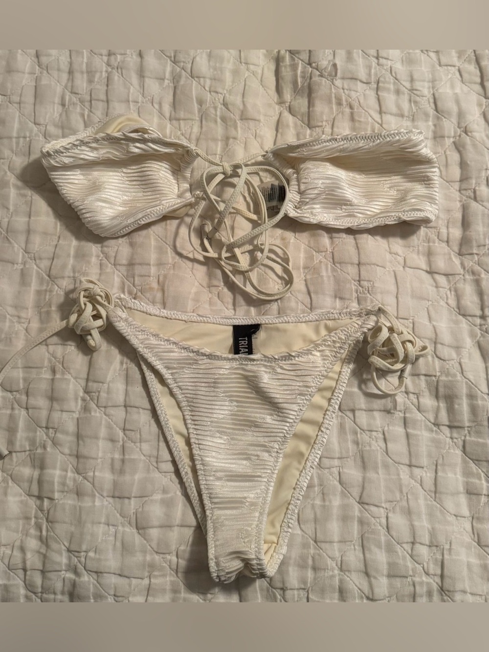 Triangl White Textured Bikini Set (M top & S bottom)